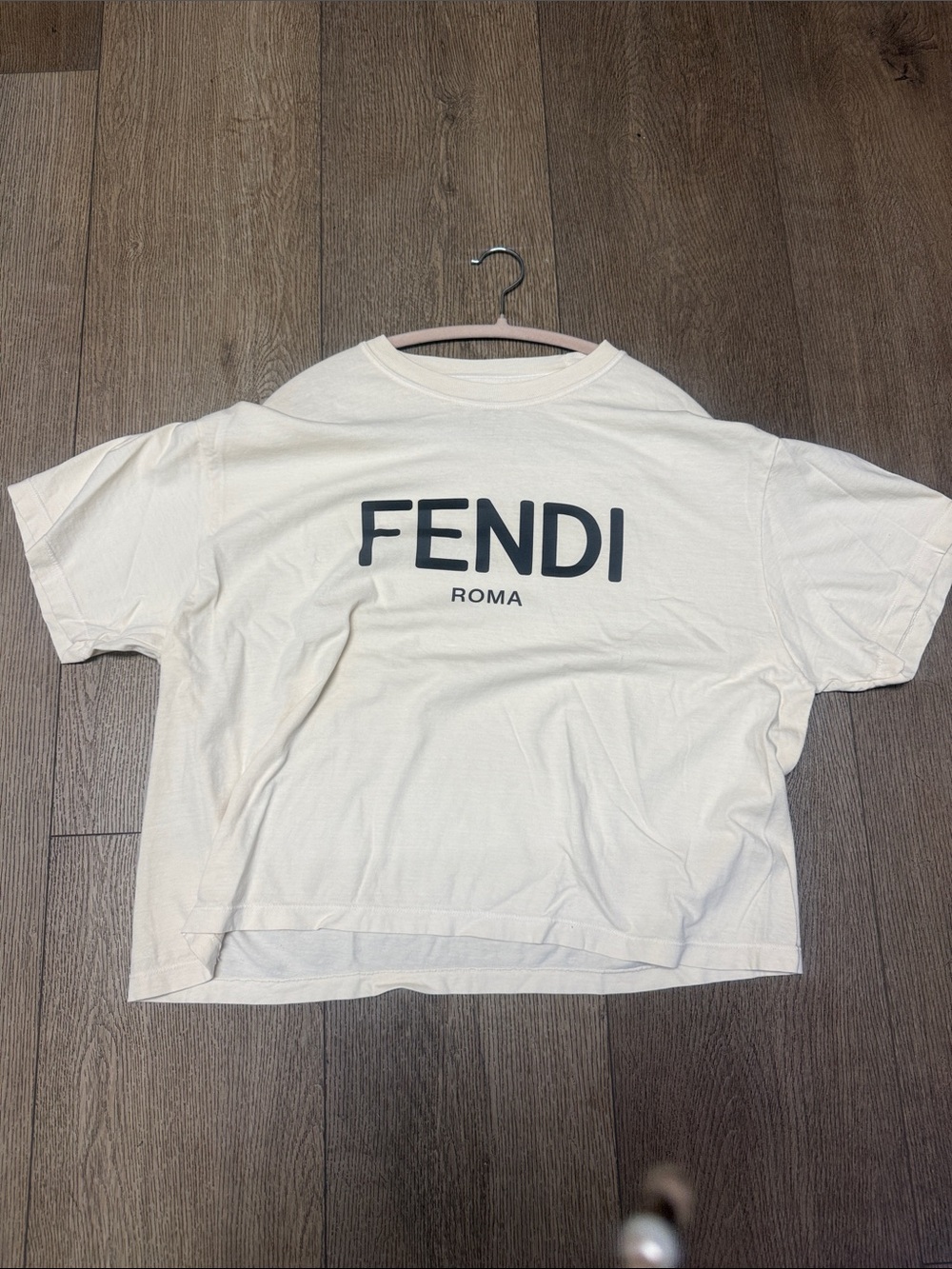 Trendy Cream Short-Sleeve cropped  Logo Tee